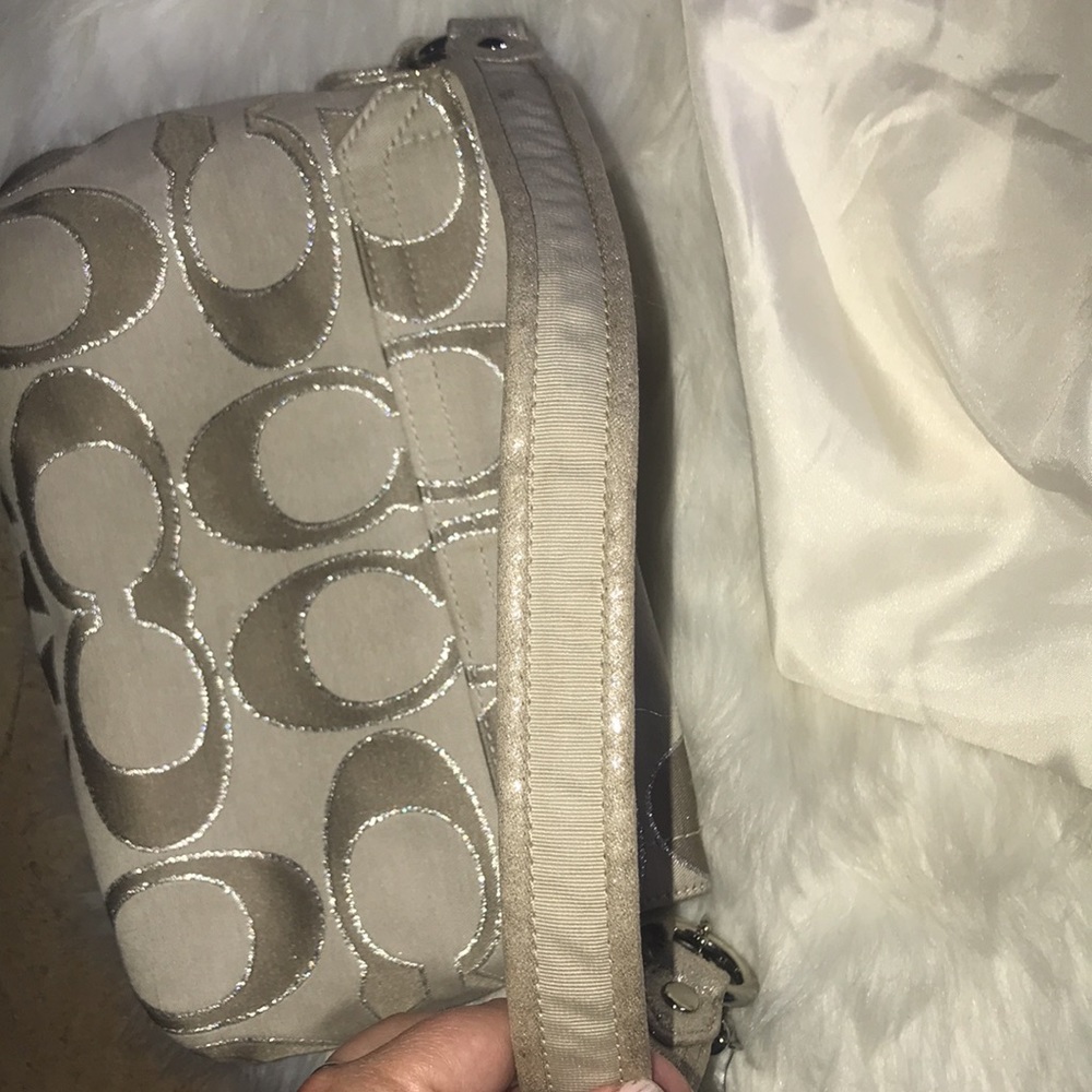 AUTHENTIC “COACH POPPY GLAM” PURSE - Picture 12 of 15